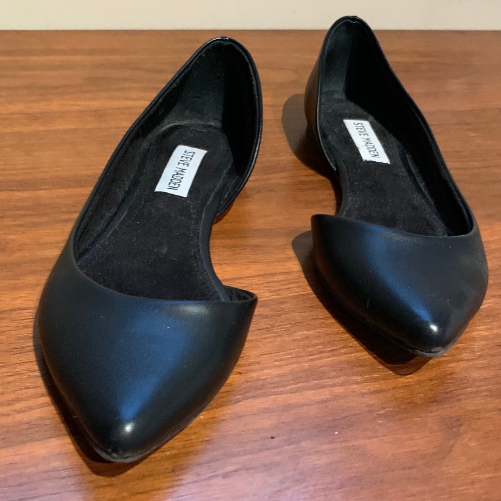 Steve Madden Black Flats Size 7
